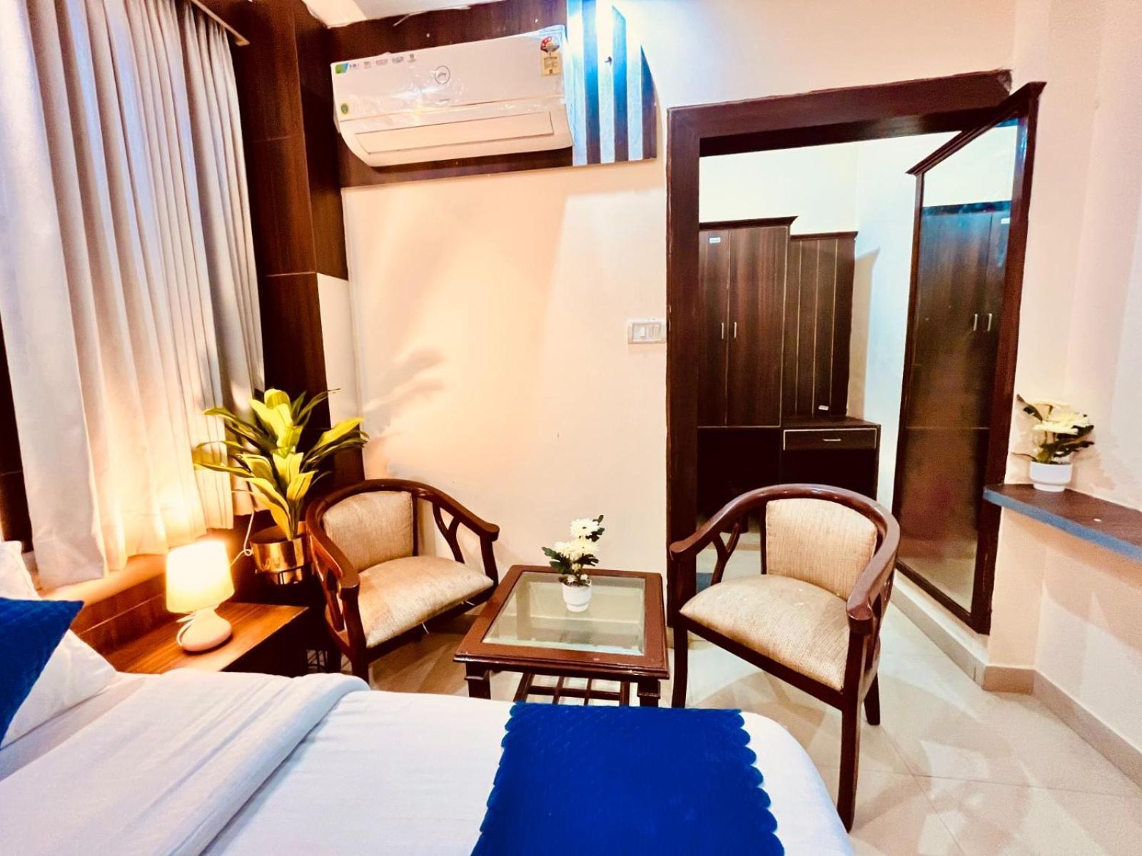 Hotel Ramawati Near Ganga Ghat Haridwār Exterior foto
